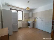 Vila insiruita (capat) de – Strada Sfanta Agnes | Cam... 