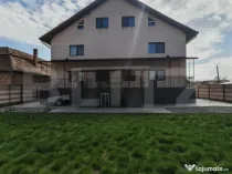 Duplex 267 mp, teren 374 mp, in Poiana