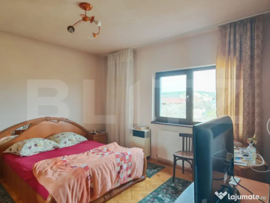 Duplex 267 mp, teren 374 mp, in Poiana