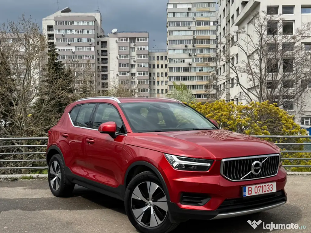 Volvo XC 40 T5 Inscription Plug-in Hibrid Automat 180 CP