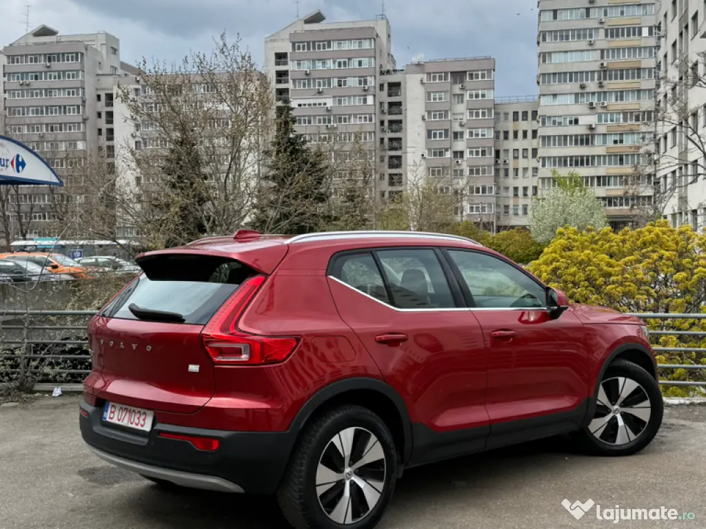 Volvo XC 40 T5 Inscription Plug-in Hibrid Automat 180 CP