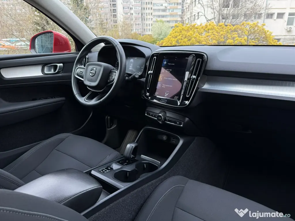 Volvo XC 40 T5 Inscription Plug-in Hibrid Automat 180 CP