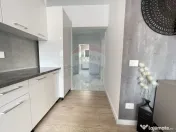 Apartament ultrafinisat cu 3 camere de închiriat în zon... 