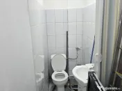 Inchiriez spatiu comercial in Deva, zona Eminescu pt Shaormerie 