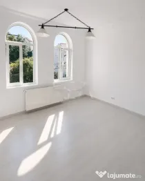 Vilă 9 camere Eminescu, 2 centrale, 355 mp