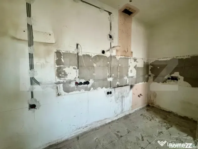 Apartament 2 camere, decomandat, zona Dacia – Decebal - Oradea (Bihor)