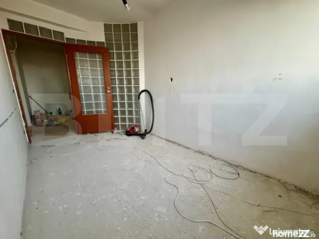 Apartament 2 camere, decomandat, zona Dacia – Decebal - Oradea (Bihor)