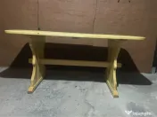 Masa și 4 scaune din lemn de brad 