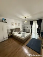 Apartament 2 camere, decomandat, Zona Ultracentrală, Etajul 