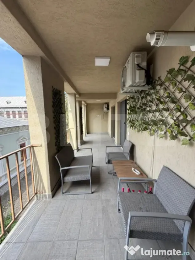 Apartament 2 camere, 65 mp, decomandat, etajul 2, zona Ultra
