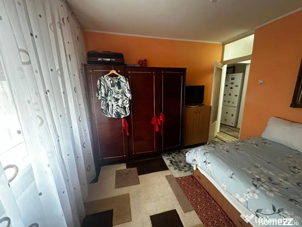 - Etaj 2, Apartament 2 camere Buzaului.
