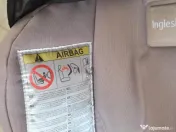 Scoica auto Inglesina cu baza fixa, insert nou nascut 