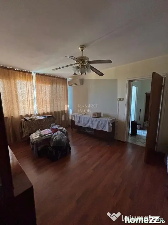 Apartament 3 camere centrala proprie Bulverdul Constantin...