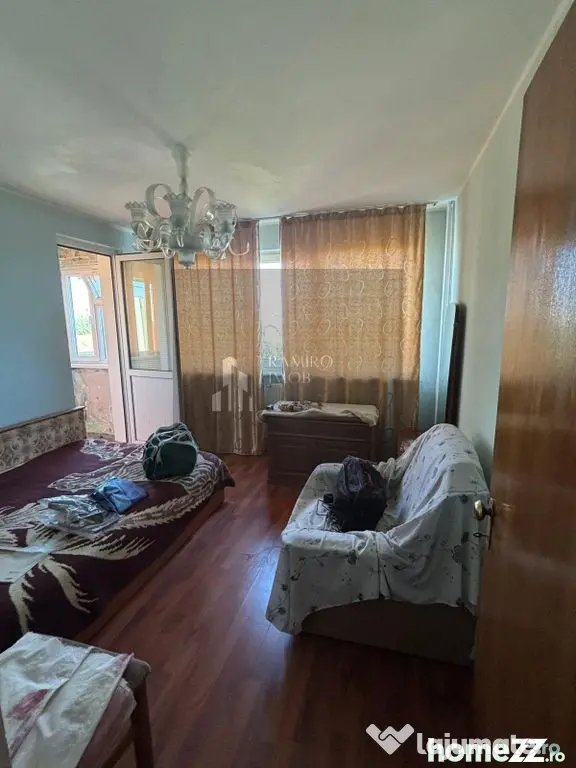 Apartament 3 camere centrala proprie Bulverdul Constantin...
