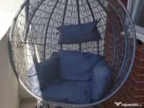 Fotoliu suspendat tip leagăn (Egg Chair)