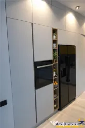 FILM!Vila cu arhitectura selecta, intr- o eleganta oaza de l 