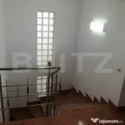 Casa pentru birouri, 140 mp, 12 locuri de parcare, zona Cale 