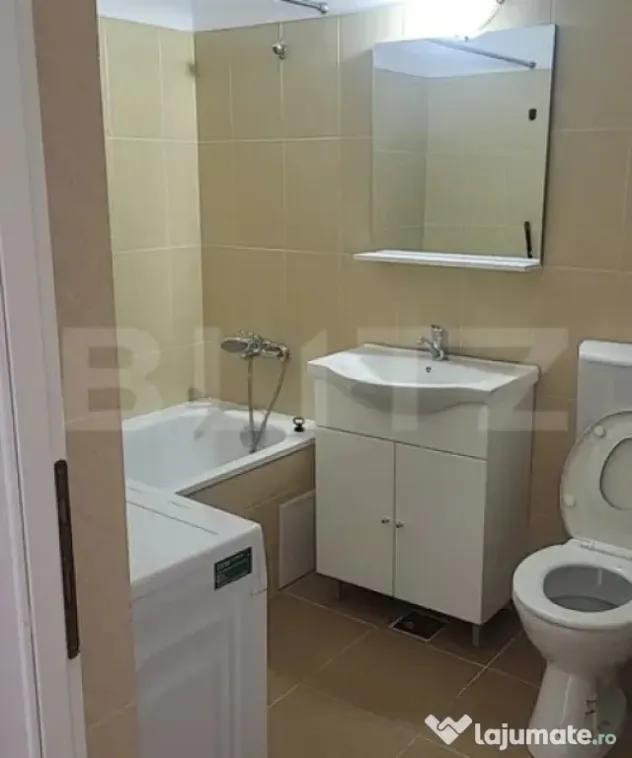 Apartament cu 1 camera decomandata, 37 mp, etajul 3, balcon,