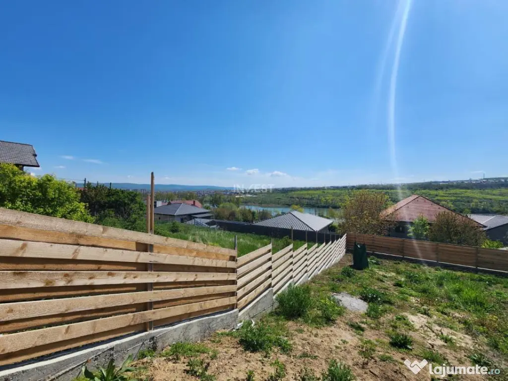 Casă parter, 3 camere, 818 mp teren, zona Valea Adanca