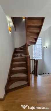 Vila 5 camere, 150 mp, Decebal- birou sau locuit, Pta Alba I 