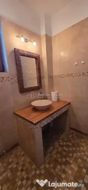 Vila 5 camere, 150 mp, Decebal- birou sau locuit, Pta Alba I 