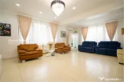 Pantelimon | Vila 8 Camere 556 MP + Teren 1038 MP + Garaj | 