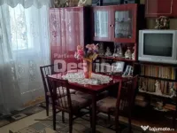 APARTAMENT CU 2 CAMERE SEMIDECOMANDAT ZONA FOARTE BUNA 