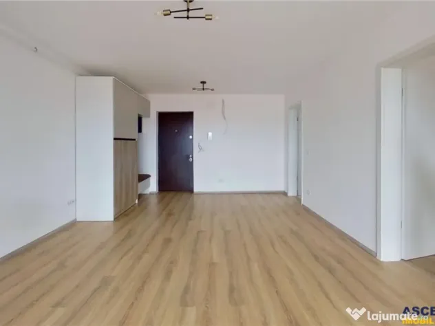 PET Friendly Prima , vedere spectaculoasa catre munti, Garii