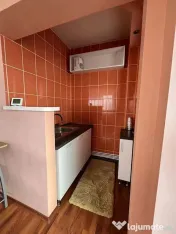 De inchiriat apartament cu o cameră pe faleza 1300 lei 