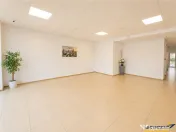 Spatiu comercial luminos, 192 mp, vitrina mare, acces dublu, 