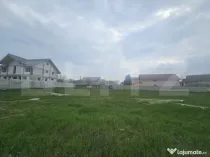 Teren Intravilan cu o suprafata de 700 mp in zona Floresti