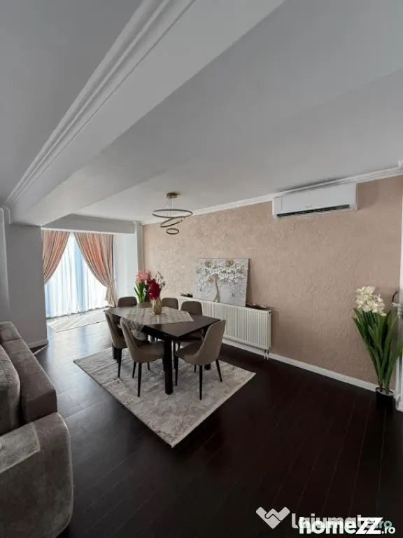 Penthouse de inchiriat, 170 mp utili, 4 camere, zona 1 Mai - - Craiova (Dolj)