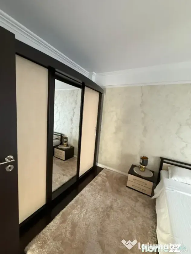 Penthouse de inchiriat, 170 mp utili, 4 camere, zona 1 Mai - - Craiova (Dolj)