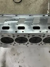 Vând chiulasa NOUĂ Vw 2.0 tdi cod motor CFGB 