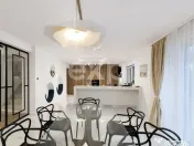 De vanzare vila individuala 8 camere mobilata si utilata Par 