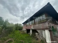 Casa cu Teren 2000 mp Curtisoara 