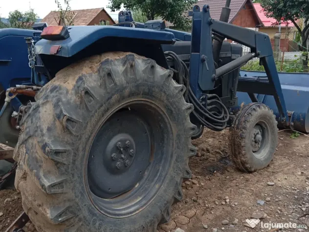 Tractor Ebro 470