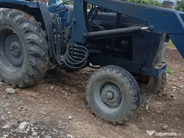 Tractor Ebro 470
