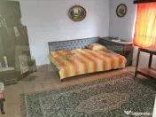 Casa plan parter plus etaj cu 3 camere, 158 mp si 6300 mp te 