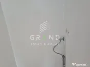 3 camere ultrafinisat/Balcon închis/Beci/Centrală proprie/ 