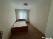 Apartament 3 camere, decomandat, zona Pacurari- Piata Pacura 