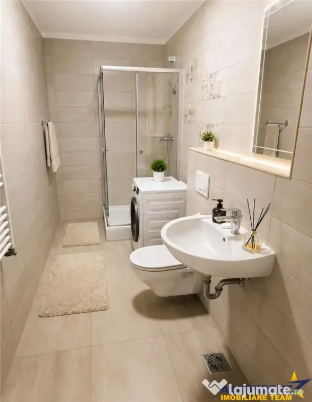 Apartament 2 camere, decomandat, etaj1, mobilat, utilat, par