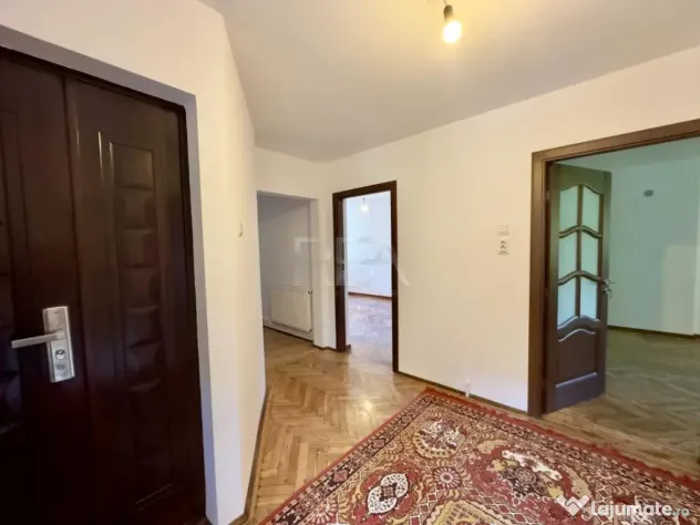 Apartament 3 camere în vilă – zona Capitale / Dorobanți