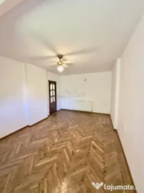 Apartament 3 camere în vilă – zona Capitale / Dorobanți
