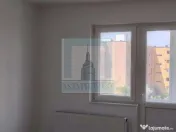 Apartament 2 camere, semidecomandat, zona Grivitei 