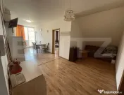 Apartament cu 3 camere, 68 mp, parcare, zona Porii 