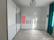 Apartament cu 2 camere de vanzare -Pacii-cu centrala-mobi... 