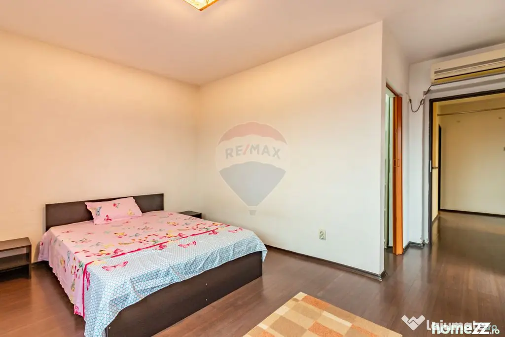 Casă / Vilă tip duplex cu 4 camere de vânzare în Drag...