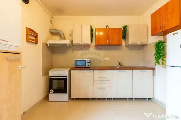 Casă / Vilă tip duplex cu 4 camere de vânzare în Drag...