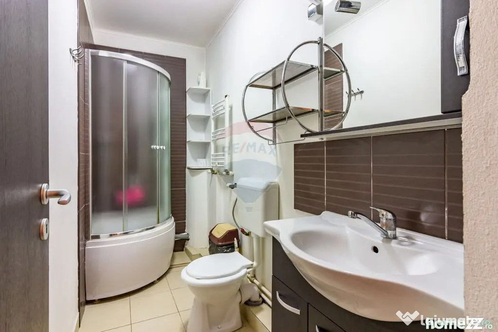 Casă / Vilă tip duplex cu 4 camere de vânzare în Drag...